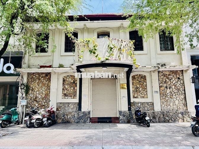 🏢 Nhà KHU PHỐ NHẬT LÊ THÁNH TÔN Q1 – MẶT TIỀN SIÊU LỚN NGANG 12M