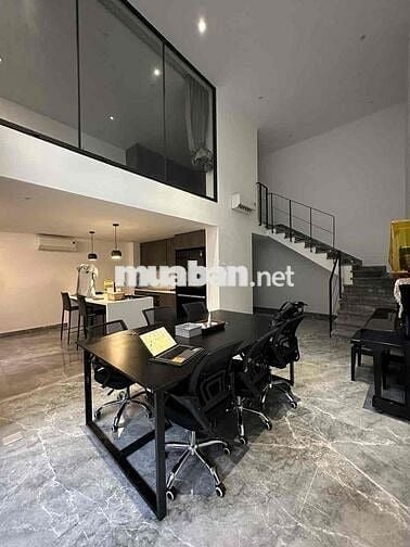 CHÍNH CHỦ NHÀ 1 TRỆT + 1 LỬNG + 1 SÂN THIẾT KẾ HIỆN ĐẠI TRUNG TÂM