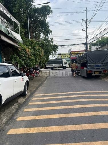 CHÍNH CHỦ BÁN DẪY TRỌ 8 PHÒNG THUÊ 2TRIỆU5/PHÒNG 4 TỶ KẸT TIỀN BÁN 