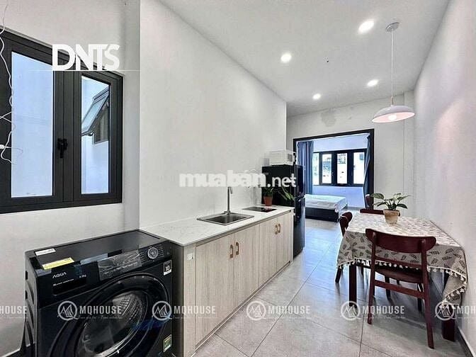 Cho thuê căn hộ tách bếp 45m2, đầy đủ nội thất, gần Thủ Thiêm, Bason