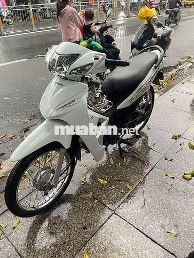 Honda wave A 2022 mới 90% Bstp chính chủ