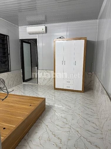 Cho thuê phòng tầng 7 để ở và làm việc