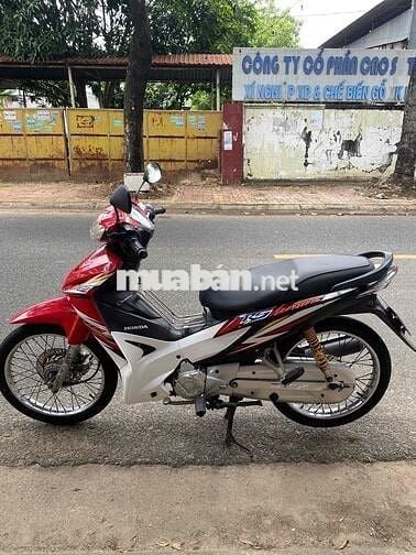 thanh lý ưave rs 110 dk 2012 máy zin xe đẹp.