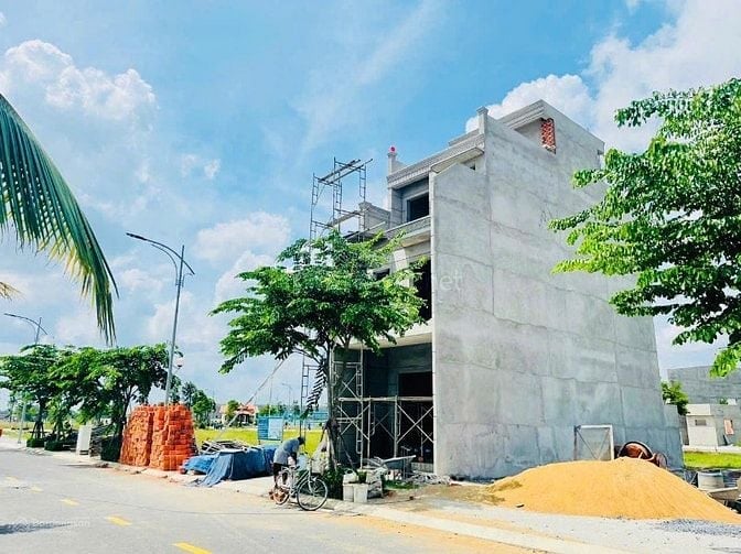 ĐẤT THỔ CƯ CHỢ ĐỨC HÒA, ĐƯỜNG TL10, GIÁP BÌNH CHÁNH 105M2, GIÁ 1,98TỶ 