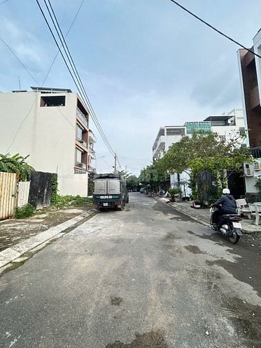 Bán đất KDC Nam Việt- MT đường 12m - Trịnh Quang Nghị P7 Q8 SHR 105m2