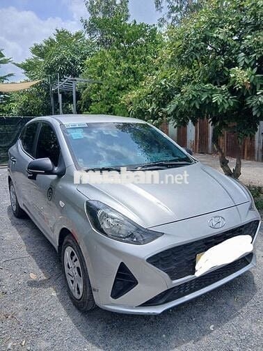Cần bán ôtô Hyundai sedan Grand i10
