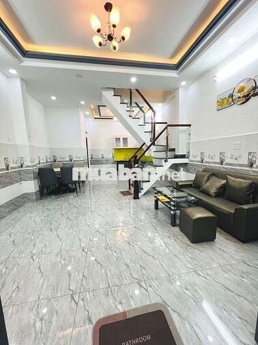 Bán Nhà 2 Tầng BTCT Ngang 4.8m Hẻm Thông Lâm Văn Bền Nhỉnh 5 Tỷ TL