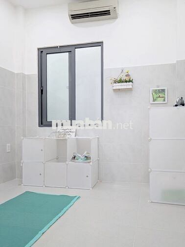 Chính chủ cho thuê nhà Nhiêu Tứ 2PN