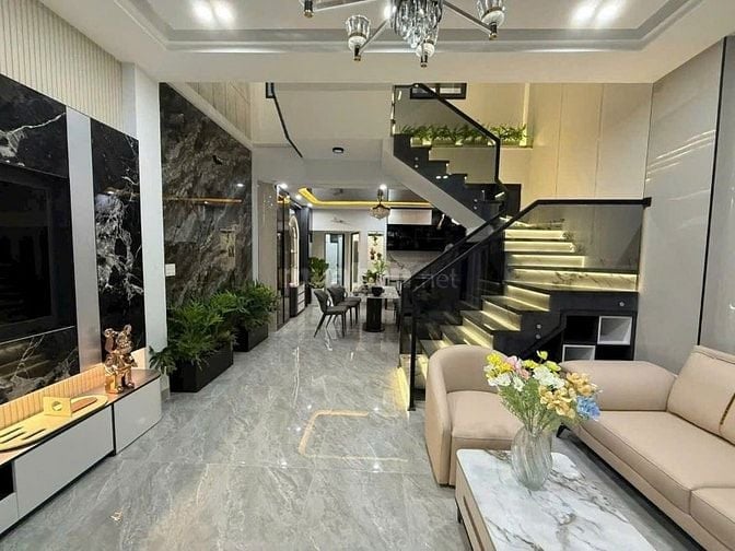 CHỈ 7.5 TỶ SỞ HỮU NHÀ TRUNG TÂM QUẬN 3 Đ.TRƯƠNG ĐỊNH CHO THUÊ TỐT SHR