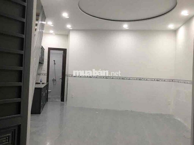 Bán nhà Nguyễn Du, 45m2, 2 Tầng, 2PN, kế bên BV 175, nhà rộng , TL