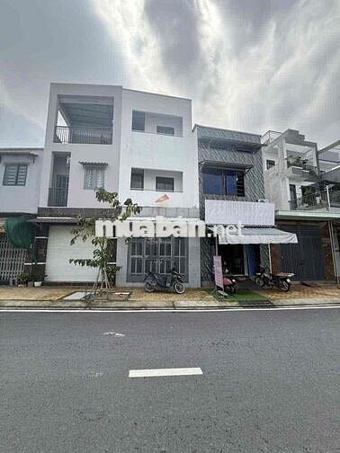 nhà thuê MTKD sinco an lạc bình Tân DT 60m giá 12tr