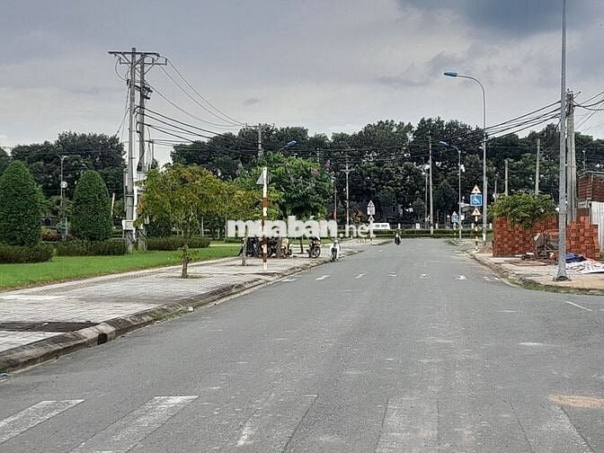 ĐẤT TĐC GIAO LONG ĐỐI DIỆN KCN GIAO LONG