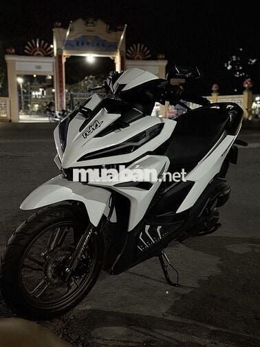 vario 125 màu trắng đk tháng9/2025,mới 99%
