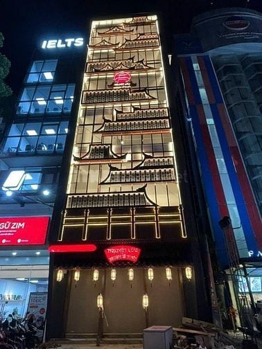 GÓC 2MT Hai Bà Trưng NGANG 5m.330m2. 6 tầng, thang máy. CHỈ 31T