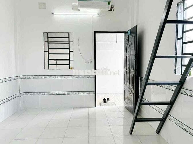 Nhà trọ Đường 36, ngay cao đẳng Công Nghệ, góc Kha Vạn Cân giao Phạm V