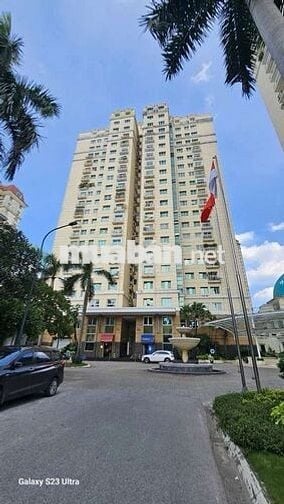 Bán căn hộ Ciputra Nam Thăng Long 120 3pn 2vs tầng đẹp - giá hiếm