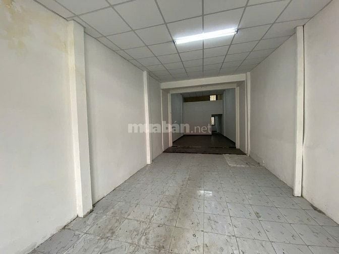 Cho thuê nguyên căn nhà mặt tiền đường Âu Cơ, Tp HCM