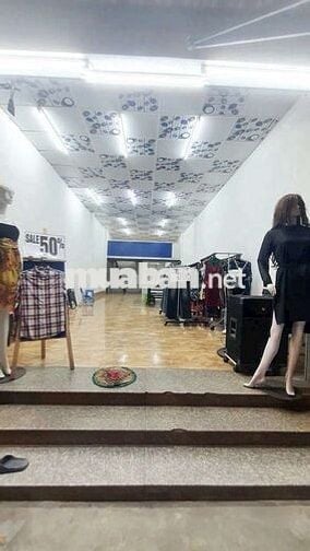 Cho thuê mặt tiền nguyên căn số 569 A.Diện tích 110m2  có gác,ngang 5m