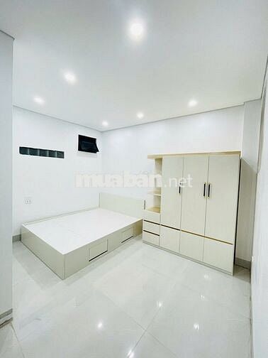 CCMN mới "Kong" tại Phố Tứ Liên, Tây Hồ, Hà Nội