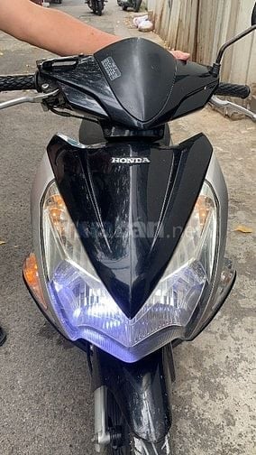 AIR BLADE ĐỜI 2012 GIÁ 5 TRIỆU 7 