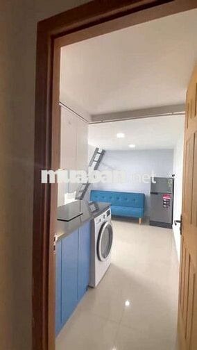 Phòng trọ duplex full nội thất ngay trục đường Lê Văn Lương