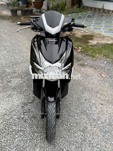 HONDA AIR BLADE FI. ĐỜI 2010. xe nguyên zin cọp