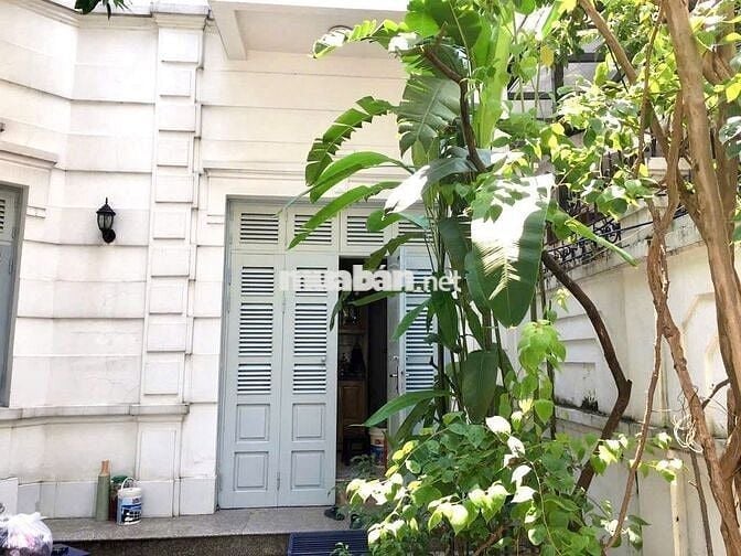 Hồng Tiến- Biệt Thự sân vườn -