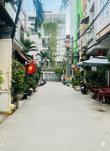 Nhà xe hơi tới cửa, DT 45m2 giá chỉ 6,5 tỷ Bùi Đình Túy,Bình Thạnh