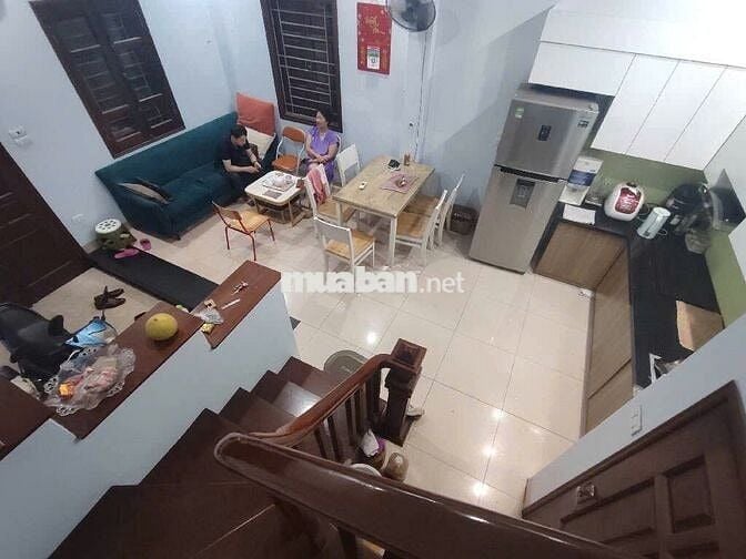 Bồ Đề - Nguyên Căn Đẹp -30m2× 5Tầng - Full Đồ - 14Tr