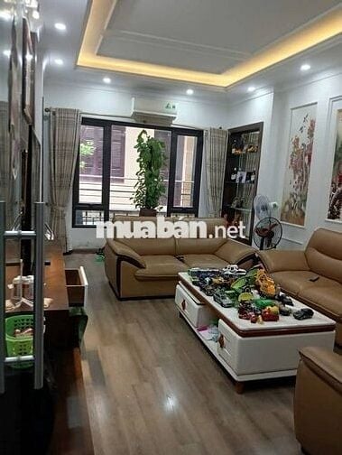 Bán nhà Nguyễn Khánh Toàn, DT60m2, 5 tầng, 8P.ngủ, ngõ thông(14.75 tỷ)