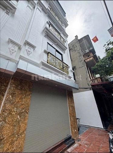 Cho Thuê Nhà Mới 45m2 Xây 5 Tầng,Thang Máy,Tại: Kim Mã,Ba Đình