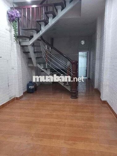 Dưới 2 tỷ có nhà khung cột Cầu Bươu-10m oto tránh-Gần phố-40m*3T;3ngủ