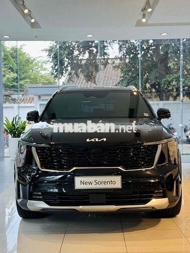 Kia Sorento 2025 sẵn xe giao ưu đãi tiền mặt