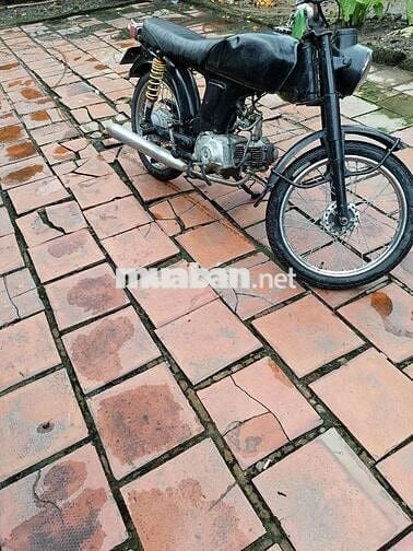 Xe máy Honda 67 màu đen số sàn
