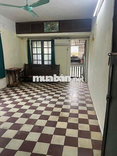 Nhà tập thể E4 phương mai gần bách kinh xây