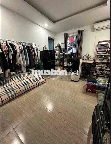 PHÒNG MẶT ĐƯỜNG SỐ 9 CÁCH VÒNG XOAY 200M