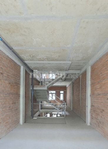 NHÀ PHỐ THƯƠNG MẠI DỊCH VỤ BCONS UNI VALLEY