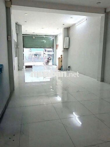 Mặt bằng ngon Lũy Bán Bích 4x17 kinh doanh sầm uất
