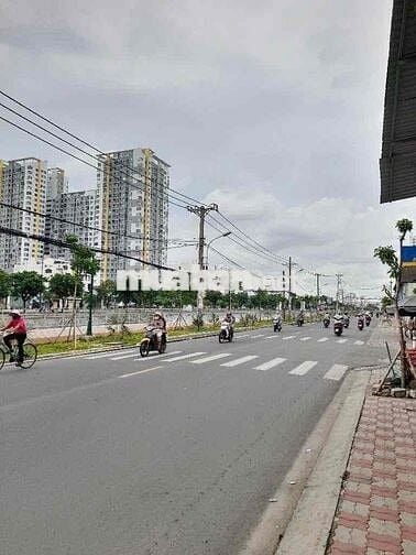 NHÀ GÓC 2 MẶT TIỀN – BÌNH ĐÔNG, P14, Q8 GẦN TRƯỜNG THPT VÕ VĂN KIỆT