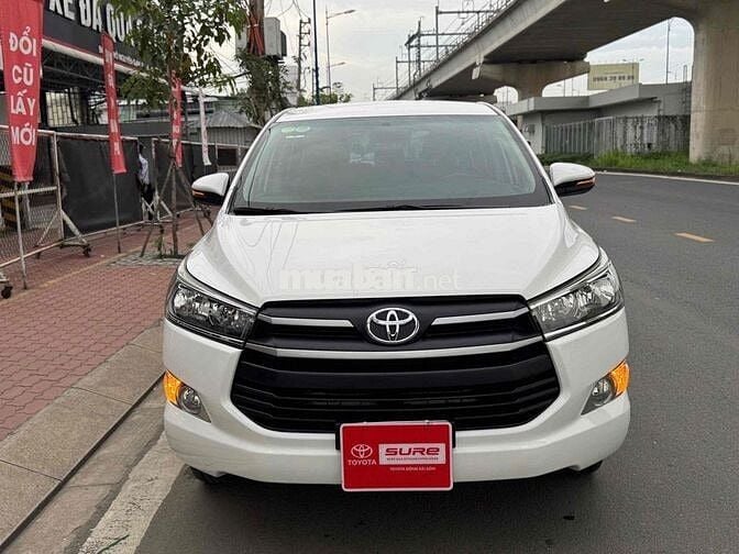 Toyota Innova 2020 2.0E - Số sàn chất xe chuẩn đẹp