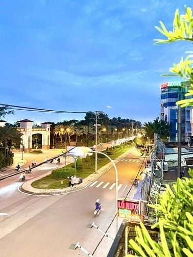 ⭐️Bán 2 căn Nhà Mặt tiền DT:4x21m kinh doanh sầm uất Tân Sơn, P12.