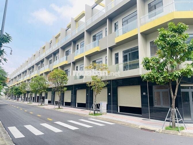 BÁN NHÀ PHỐ ĐÔNG HOÀ THÀNH PHỐ HCM ( DĨ AN CŨ )
