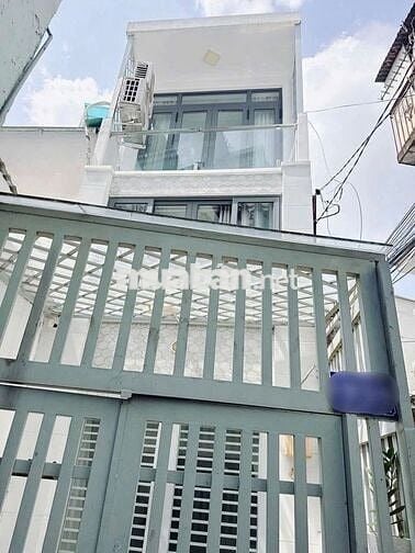 Nhà Nguyên Căn Đường Vĩnh Hội - 2PN 2WC - 3x10m - Sẵn Máy Lạnh