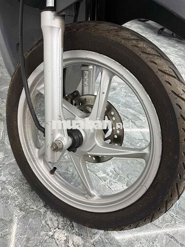 Click chính chủ ký công chứng , máy zin chưa rớt