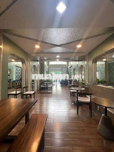 Hiếm, bán nhà mặt phố 4 tầng, 4x25 Nguyễn Văn Nghi GV. Giá 23 tỷ