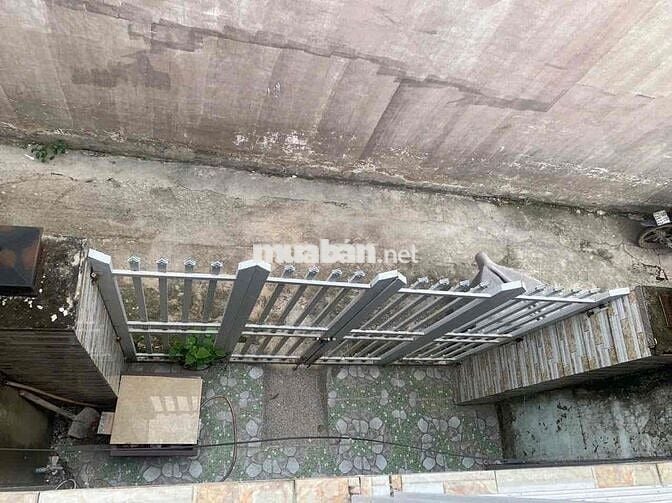 CHO THUÊ PHÒNG TRỌ 2TR6 PHAN VĂN HỚN HÓC MÔN
