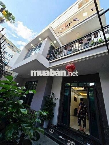 ĐA SỸ HÀ ĐÔNG 102M2 4 TẦNG 5PN FULLNỘI NỘI THẤT