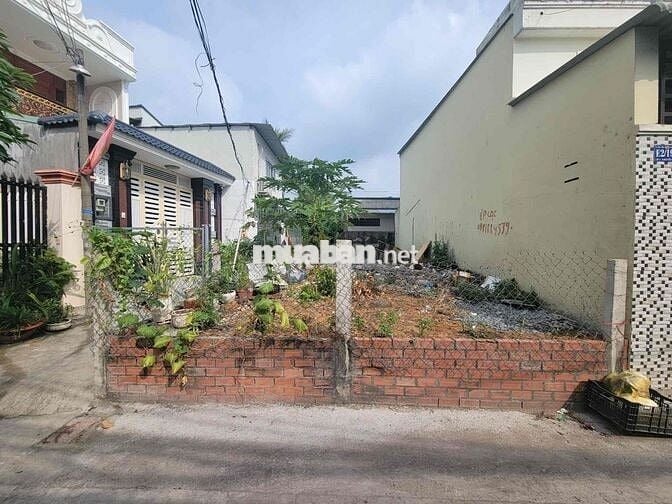 Đất đẹp hẻm ô tô Nguyễn Hữu Trí, gần UBND Bình Chánh – sổ riêng, xây t