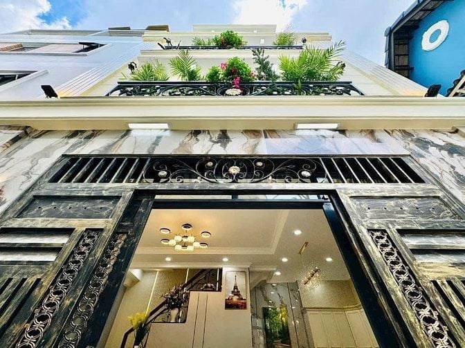 KHU VIP LUXURY PHÚ NHUẬN- 3 TẦNG-SÂN ĐỂ XE RỘNG-SẲN DÒNG TIỀN CHO THUÊ