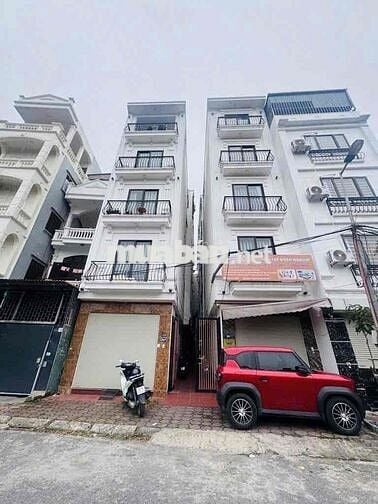 HÀNG HIẾM - CHỈ 2p ra HỒ LINH ĐÀM - 30m2 - 5 tầng -5tỷ8